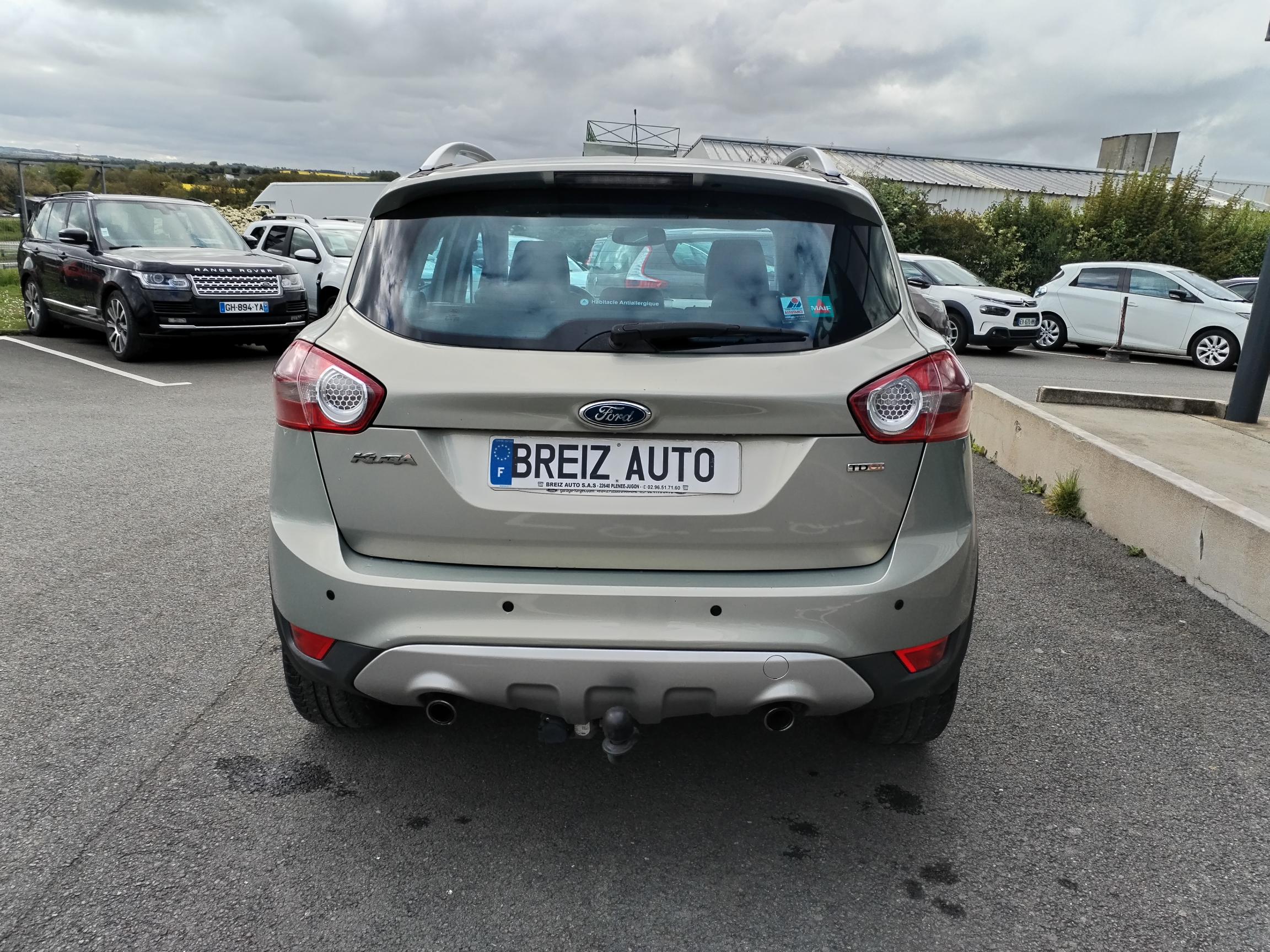 FORD KUGA