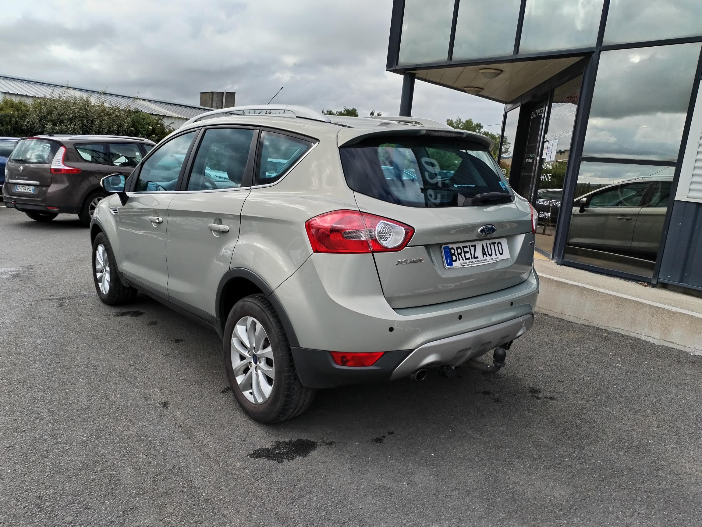FORD KUGA