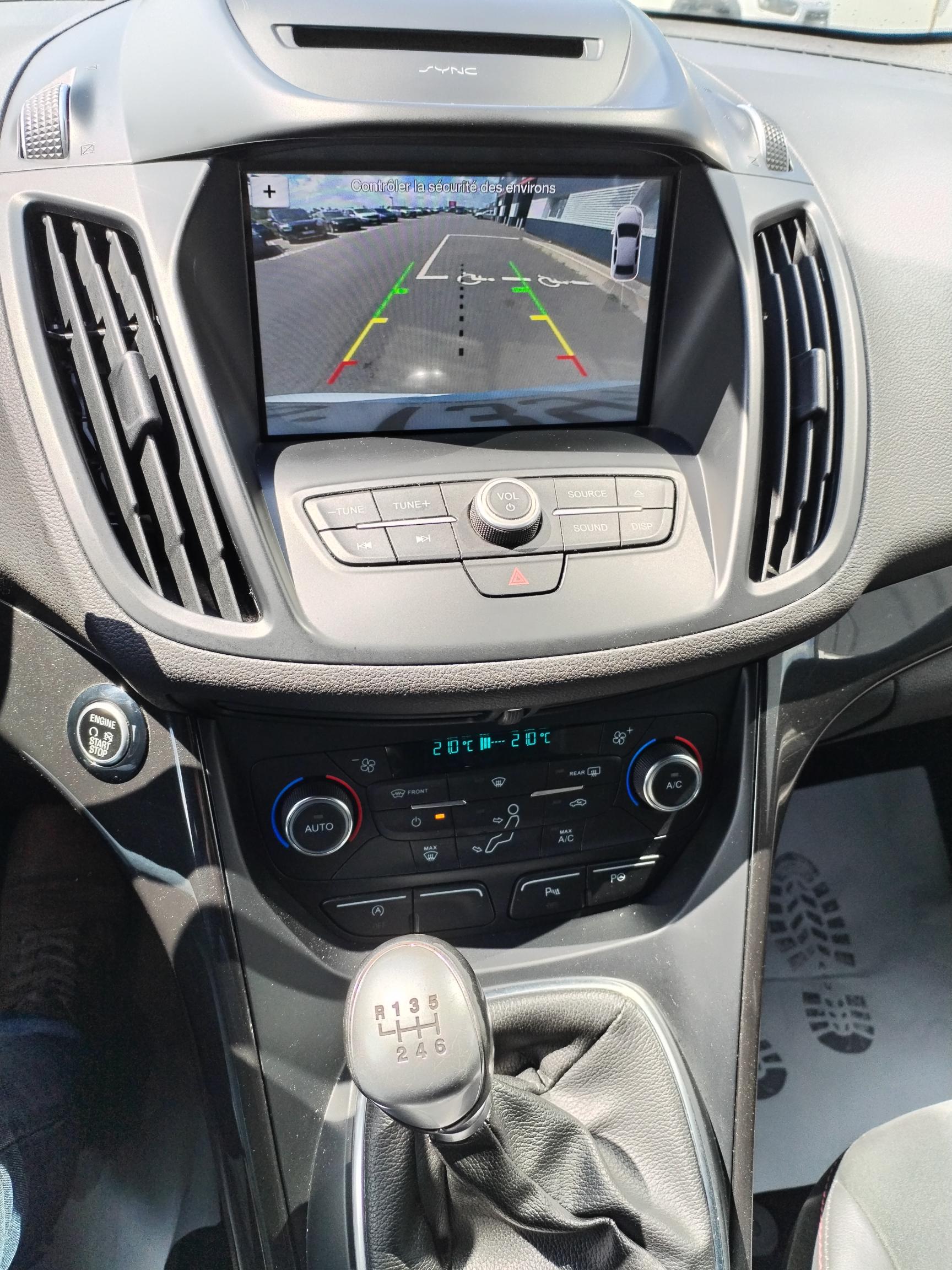 FORD KUGA