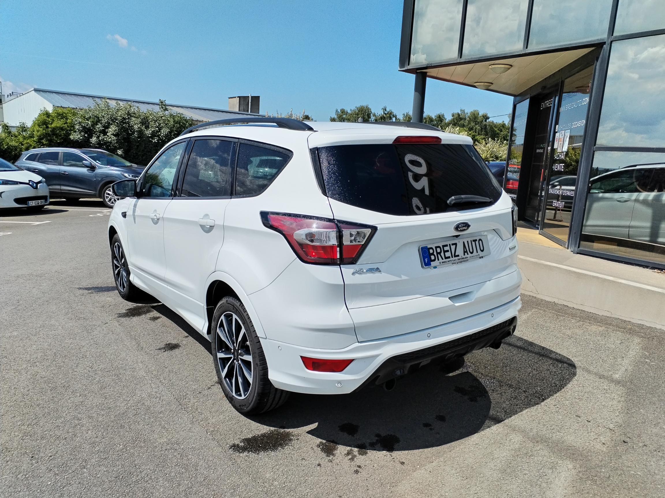 FORD KUGA