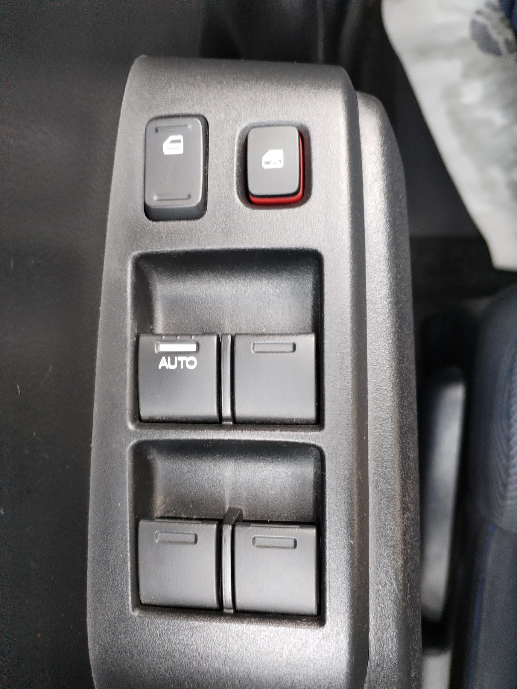 HONDA           JAZZ