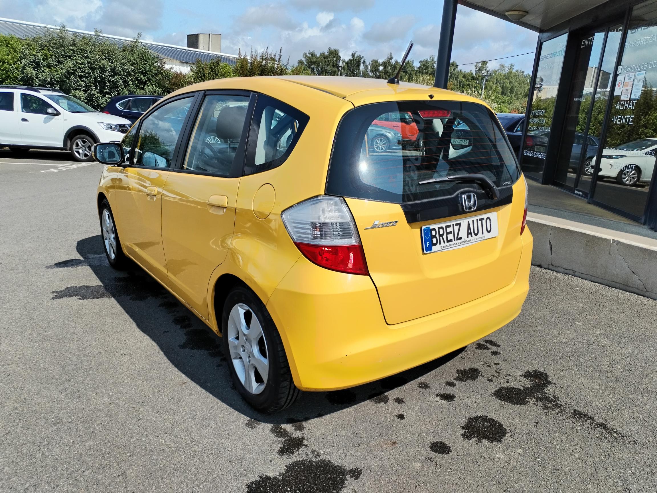 HONDA           JAZZ