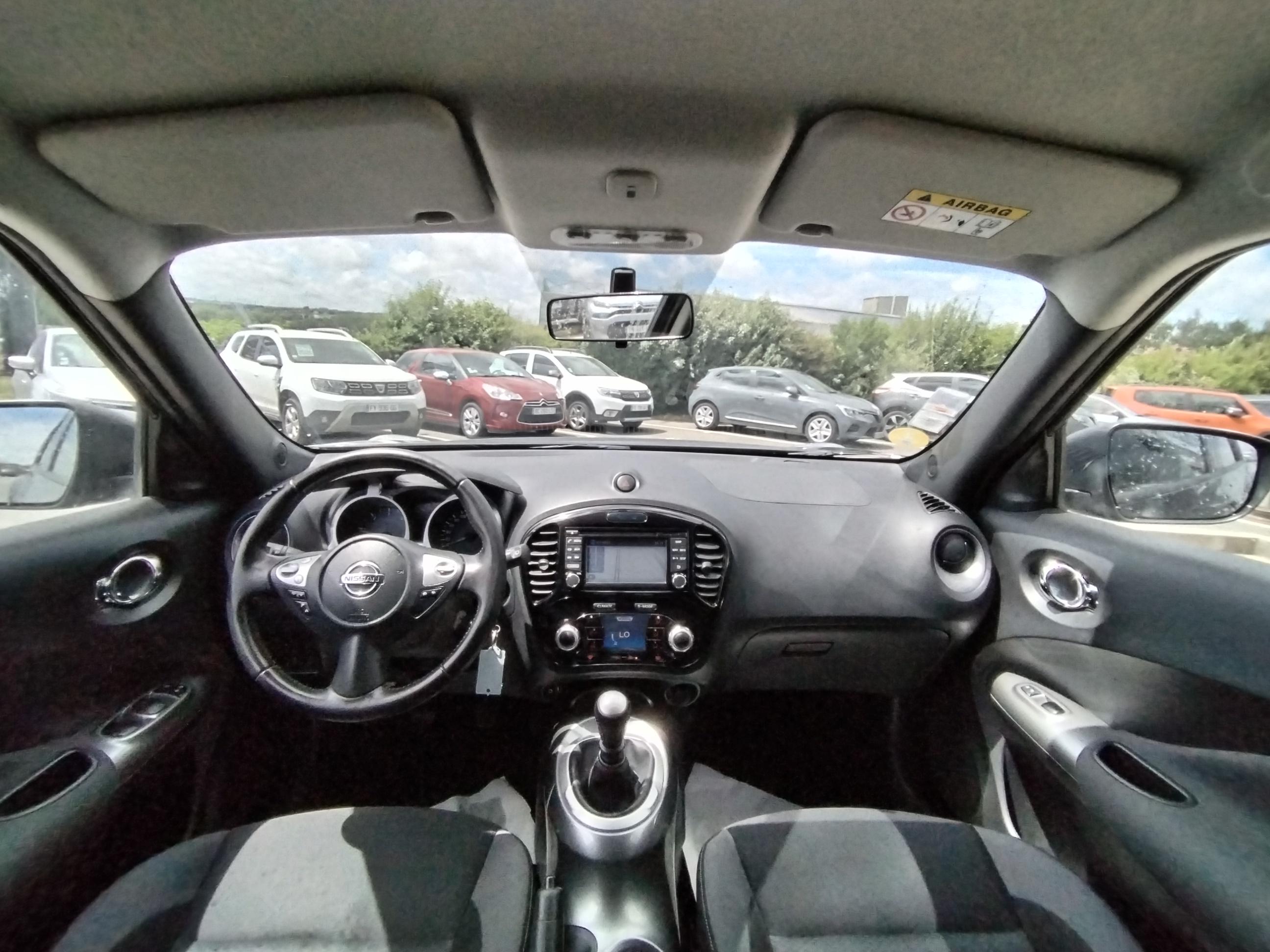NISSAN          JUKE
