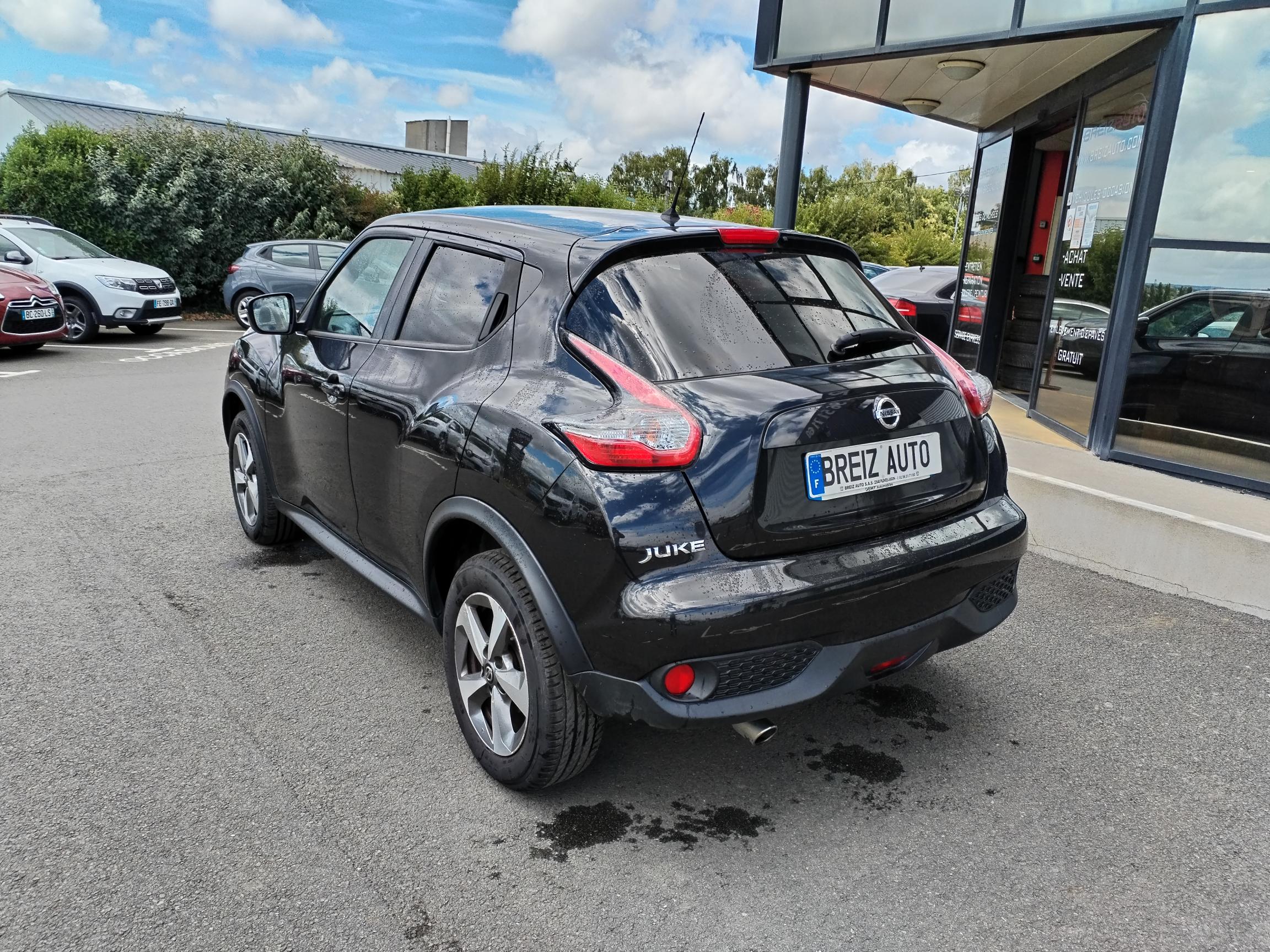 NISSAN          JUKE