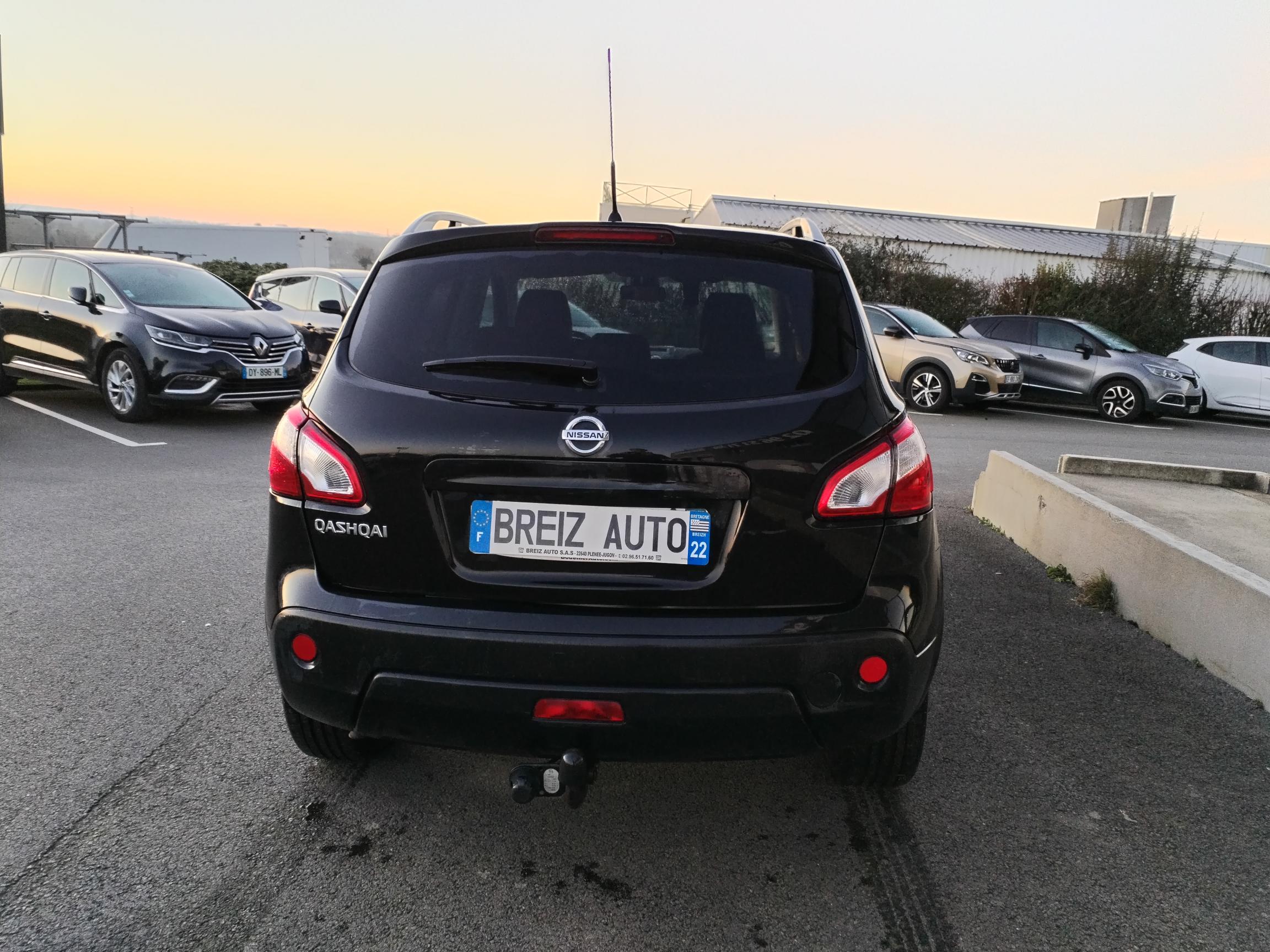 NISSAN          QASHQAI