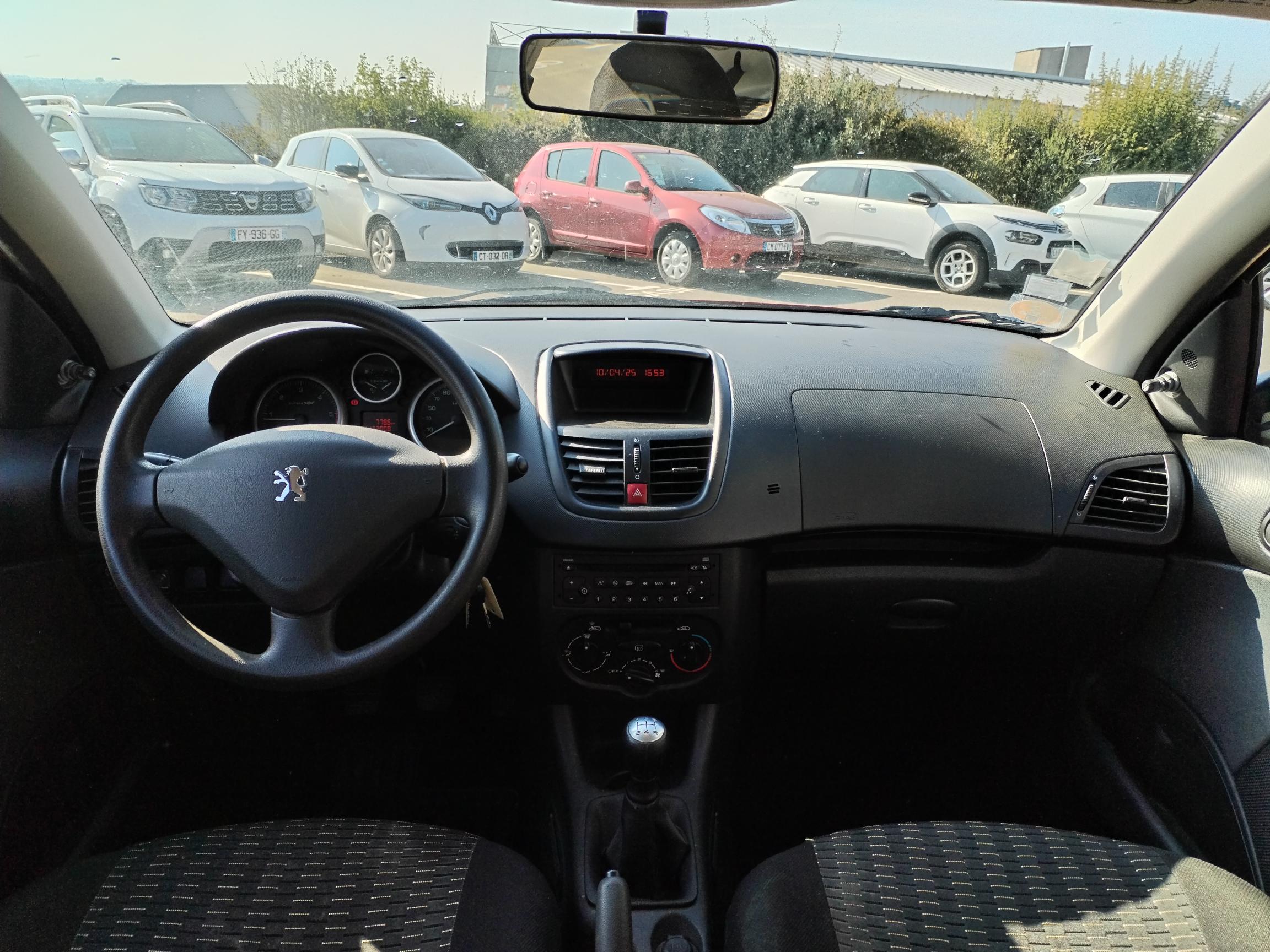 PEUGEOT         206+