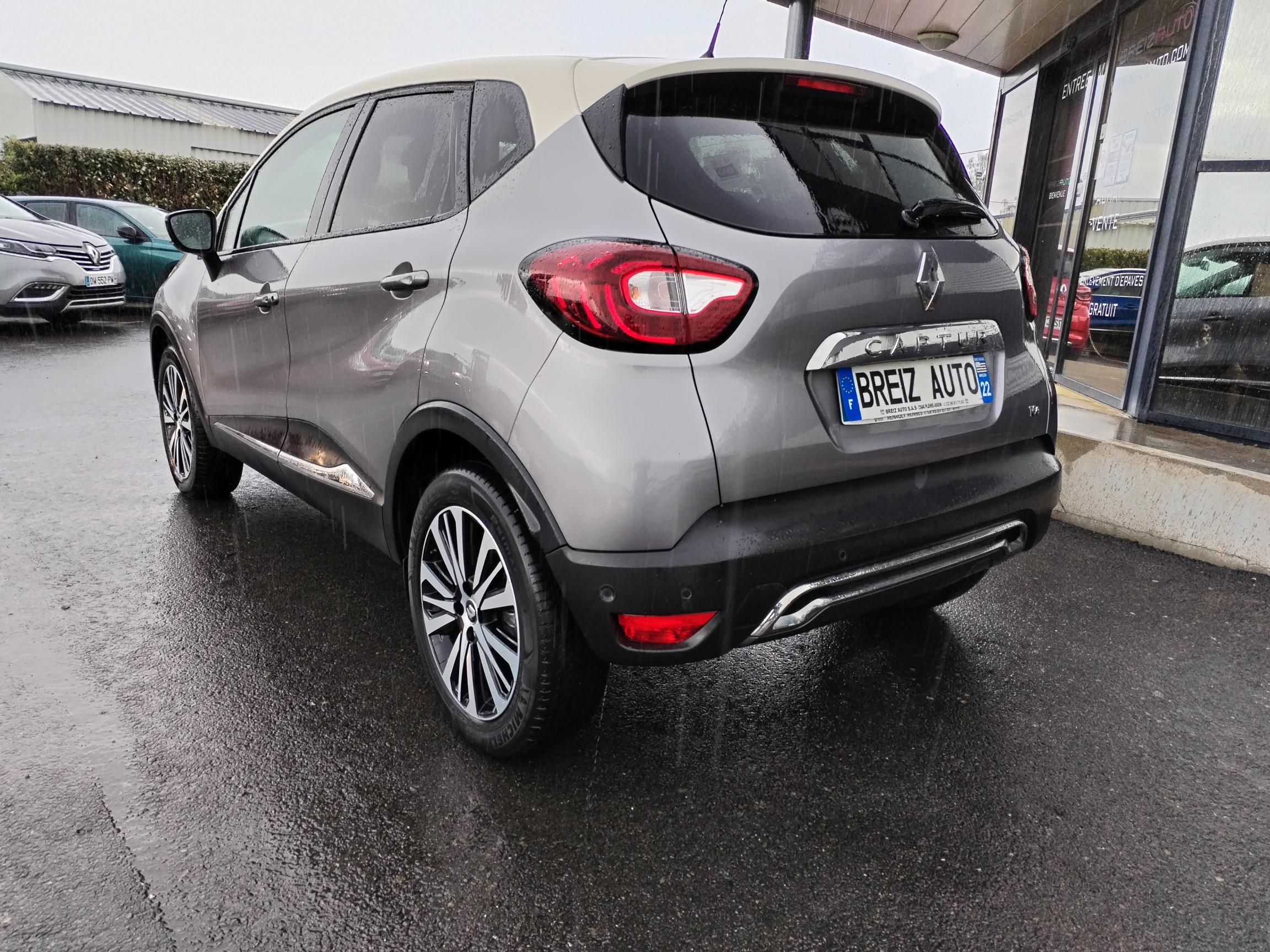 RENAULT  CAPTUR