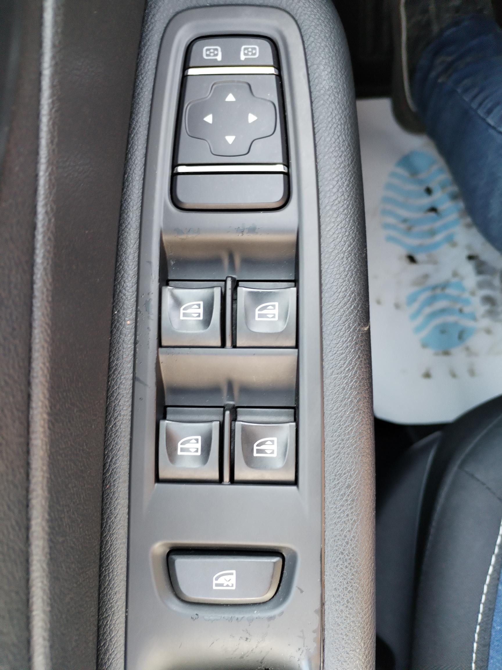RENAULT  CAPTUR
