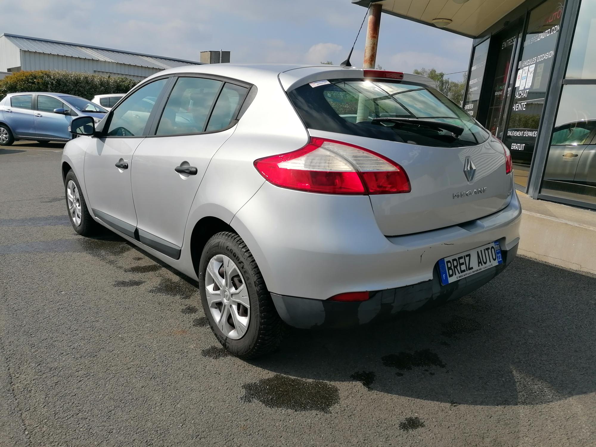 RENAULT  MEGANE