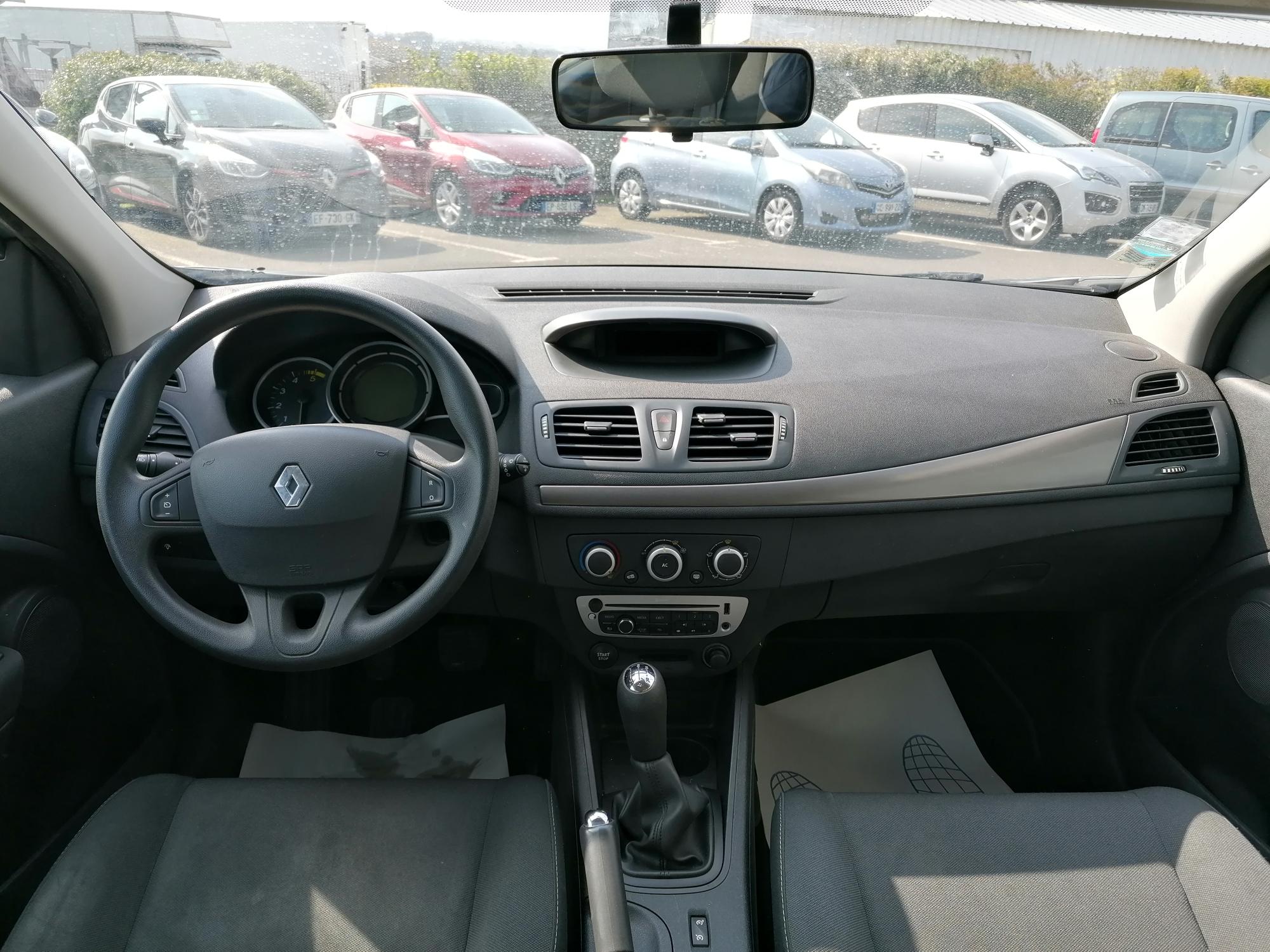 RENAULT  MEGANE