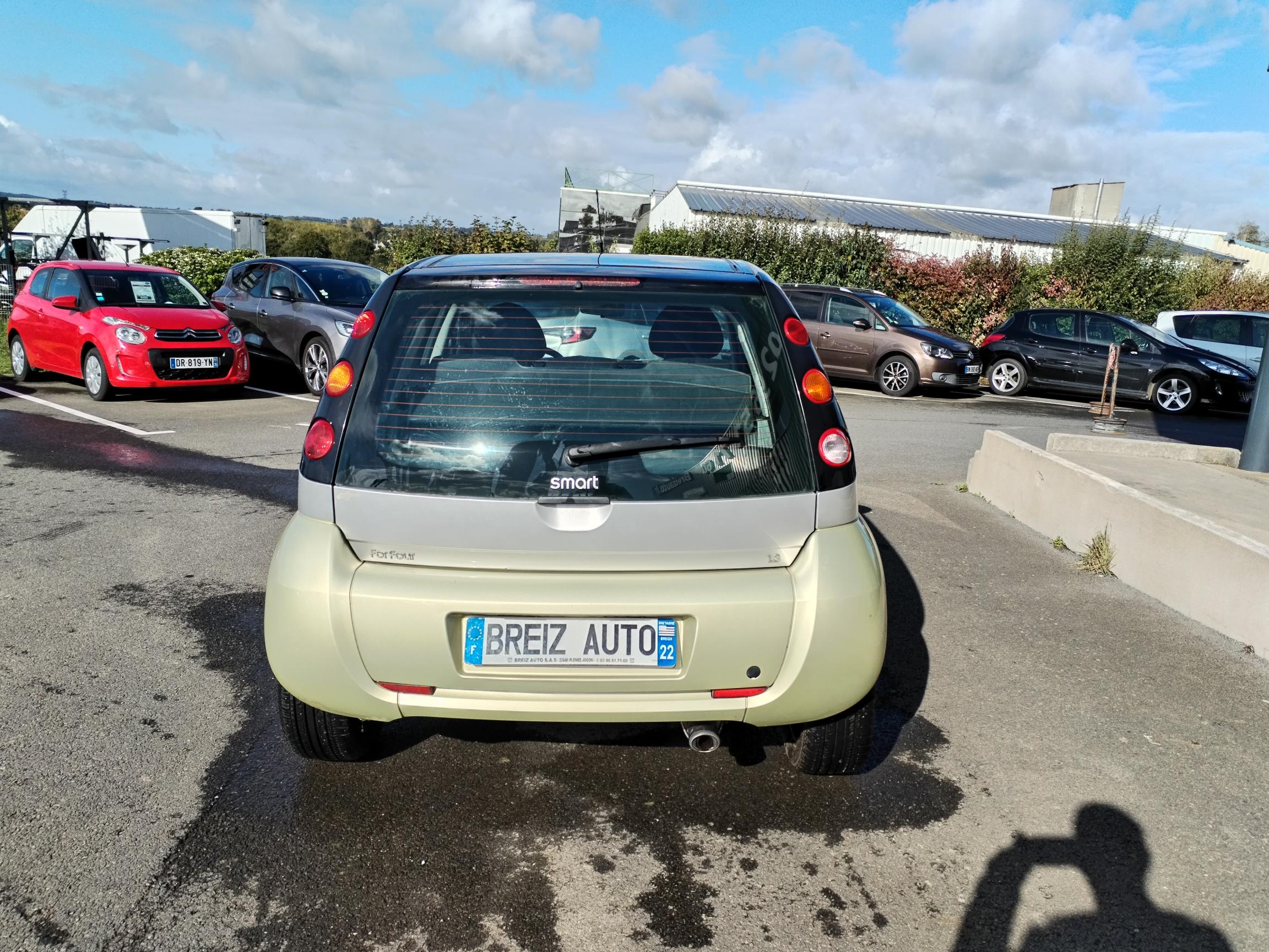 SMART           FORFOUR