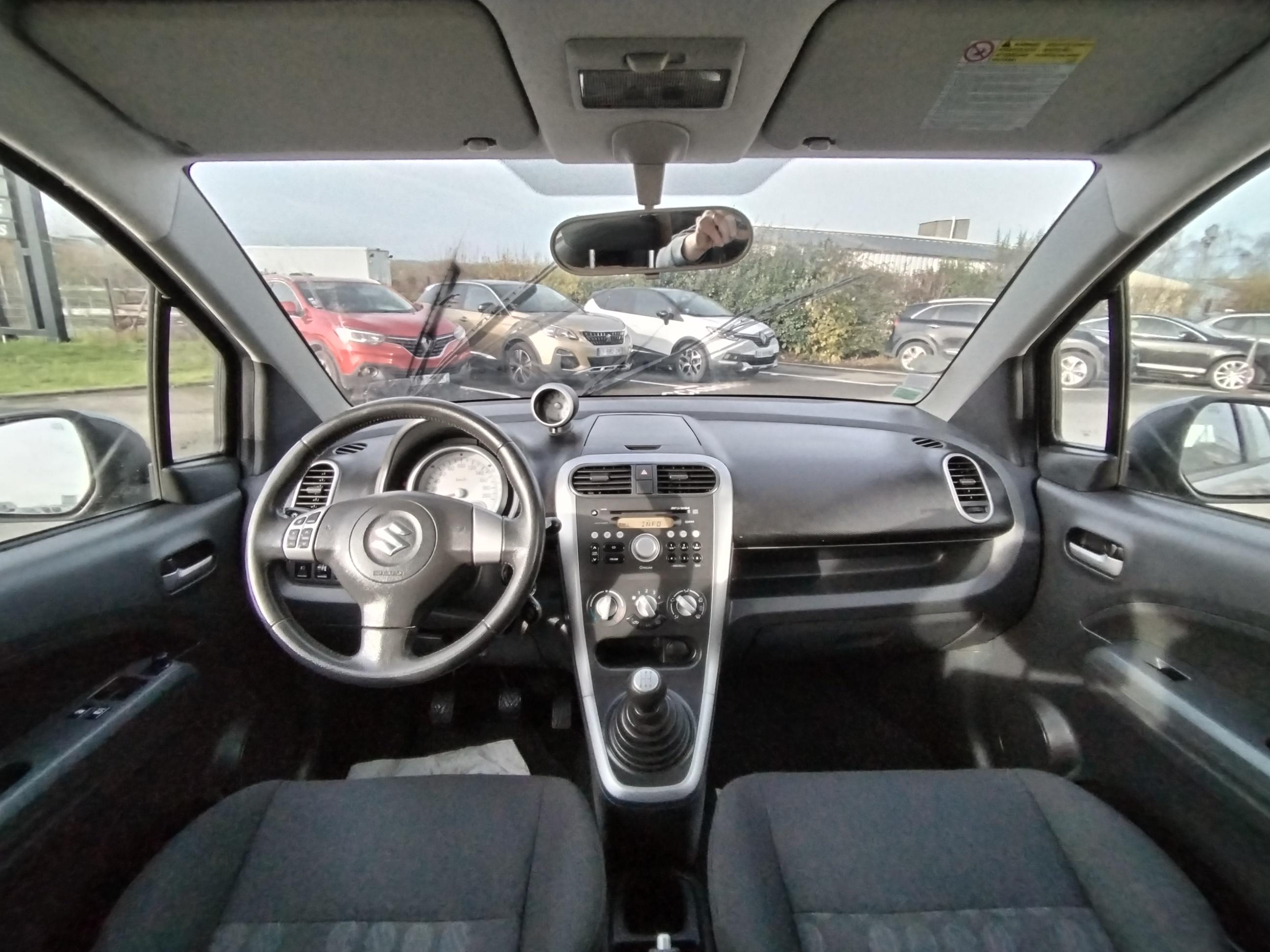 SUZUKI          SPLASH