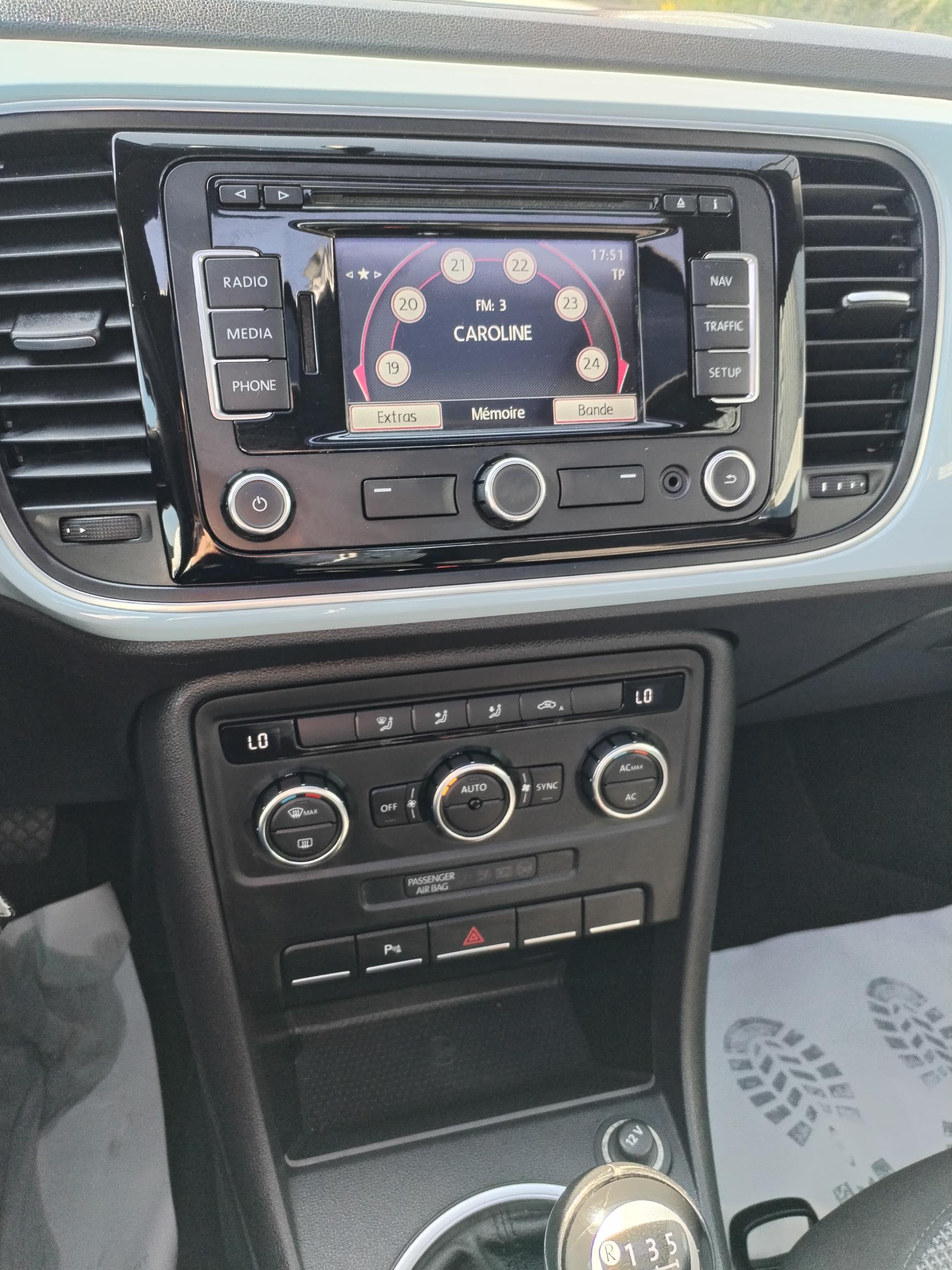 VOLKSWAGEN      COCCINELLE               