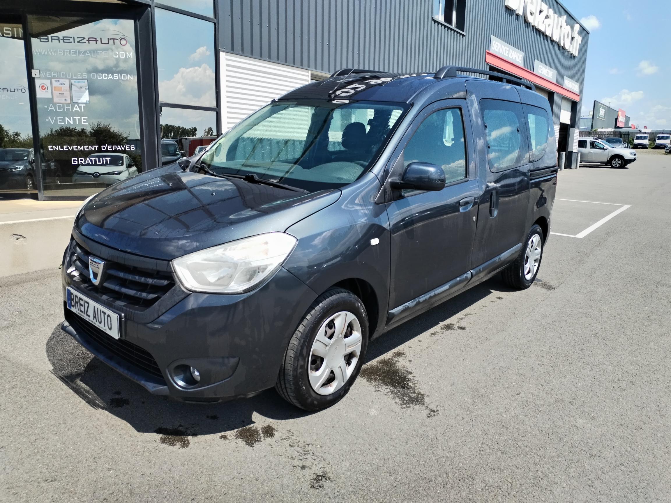 DACIA           DOKKER