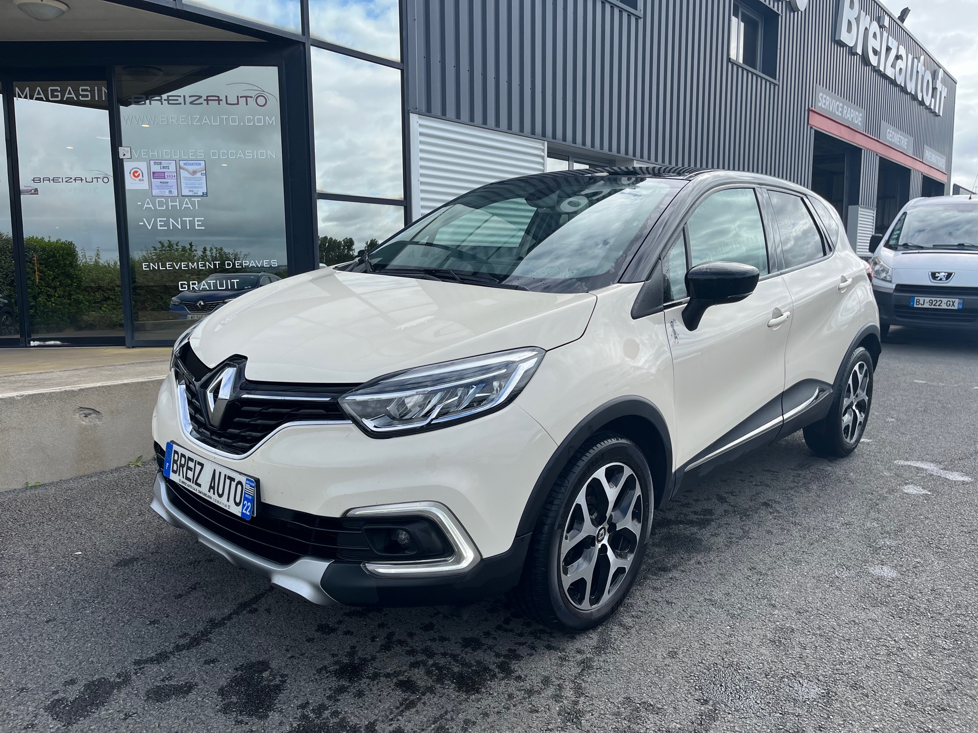 RENAULT  CAPTUR